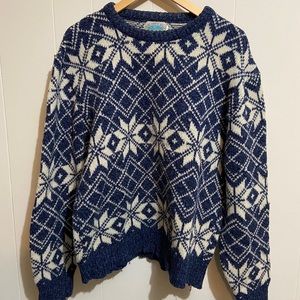 Vintage holiday knit sweater